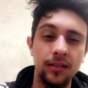 Meet your Posher, Kenson